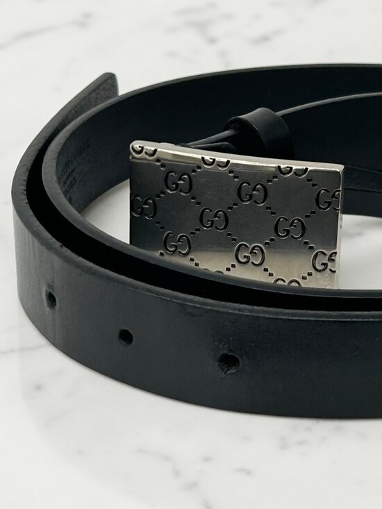 Gucci Black Leather Belt with Silver G-Pattern Buckle main image 4